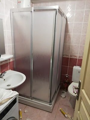 Mika-Kare-Dusakabin-3-min